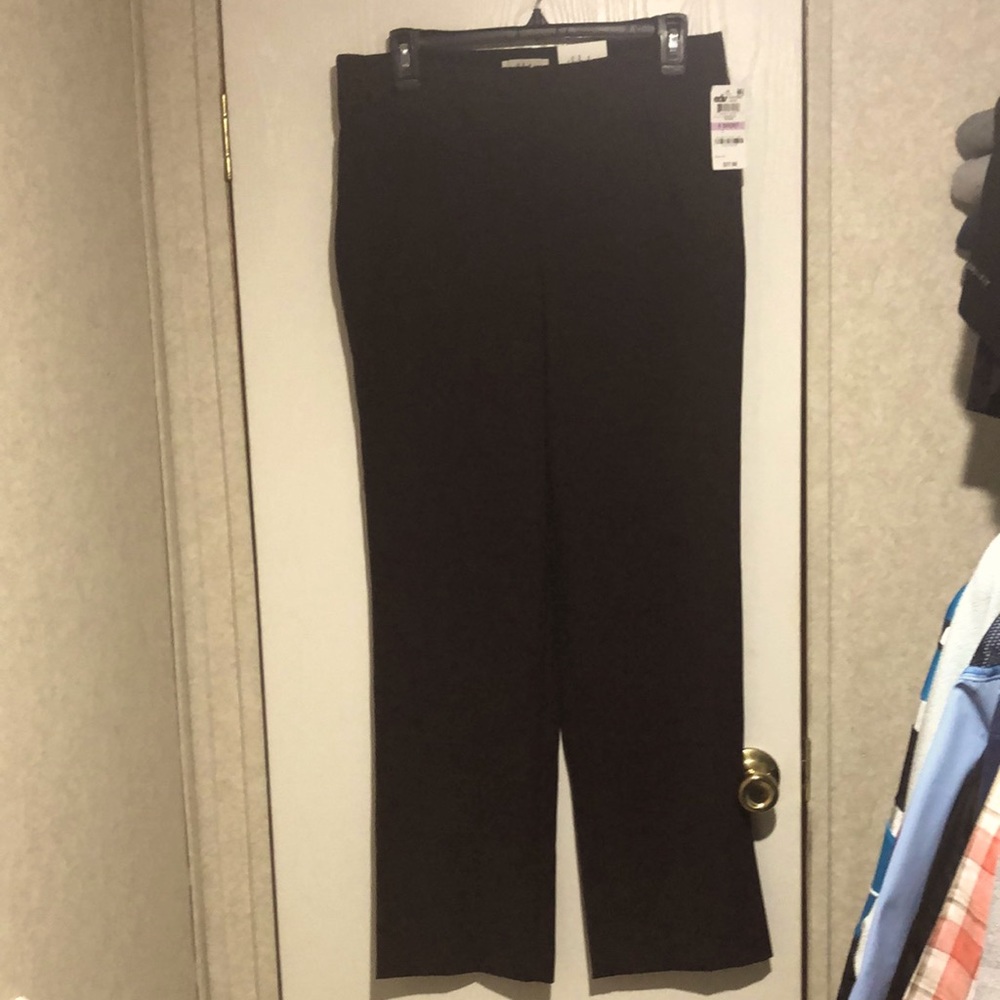 Womens dress pants, brown size 6 short